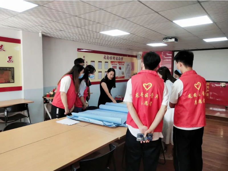 大学生走进谈球吧建设 感受新时代谈球吧精神